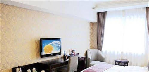 Leshan Golden Taoyuan Hotel Exterior foto